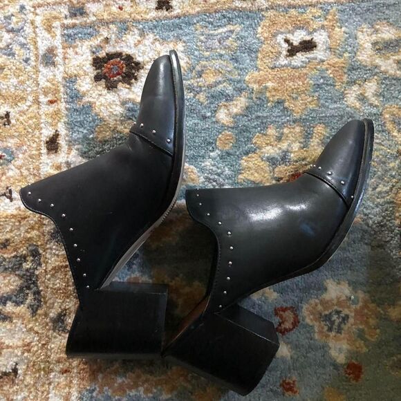 Chunky studded mules - Picture 1 of 3